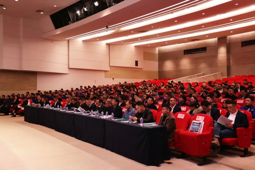 敢于挑战 勇于突破 &mdash;&mdash;东方泵业2024年终总结表彰大会顺利召开