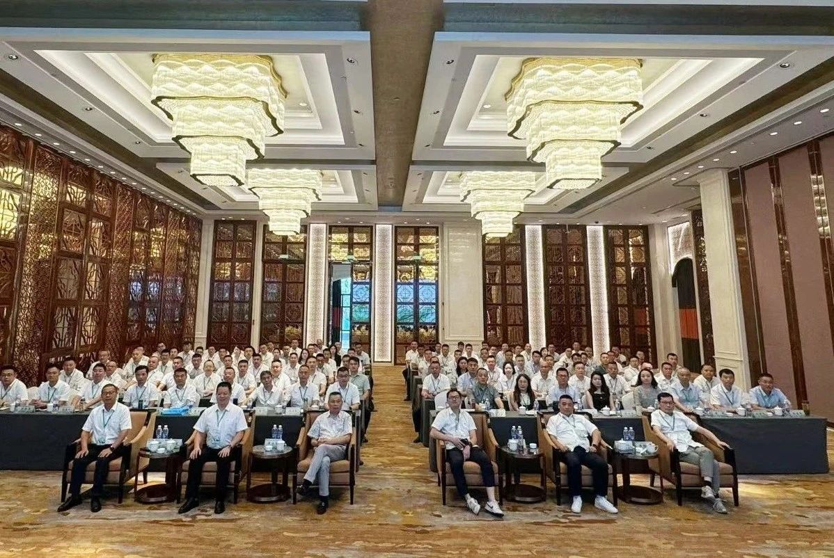 登泰山而谋全局&mdash;&mdash;东方泵业2025年中营销会议吹响攻坚号角